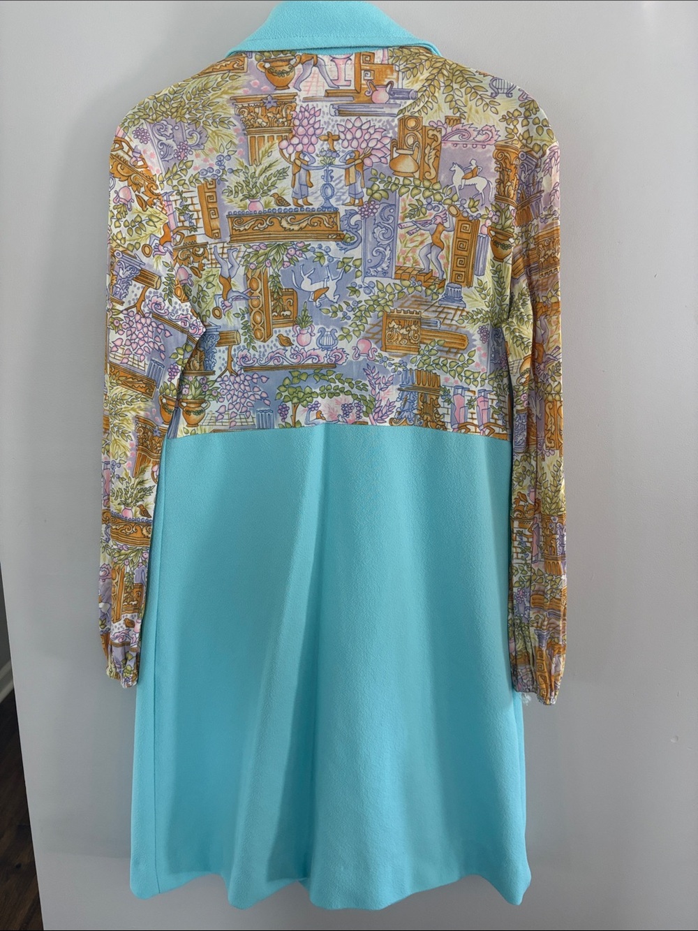 Vintage 60’s Dress Butterfly point collar Skimmer dress - Picture 2 of 12